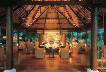 Tokek Bar at The Oberoi Beach Resort Lombok