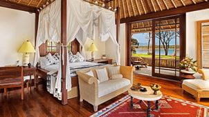 Ocean Villas with a Private Pool, The Oberoi Beach Resort Lombok