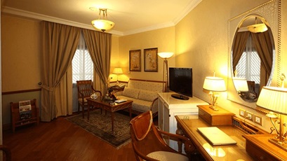 Junior Suites with City Views, The Oberoi Madina