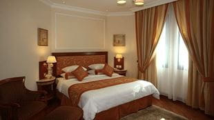 Junior Suites with City Views, The Oberoi Madina