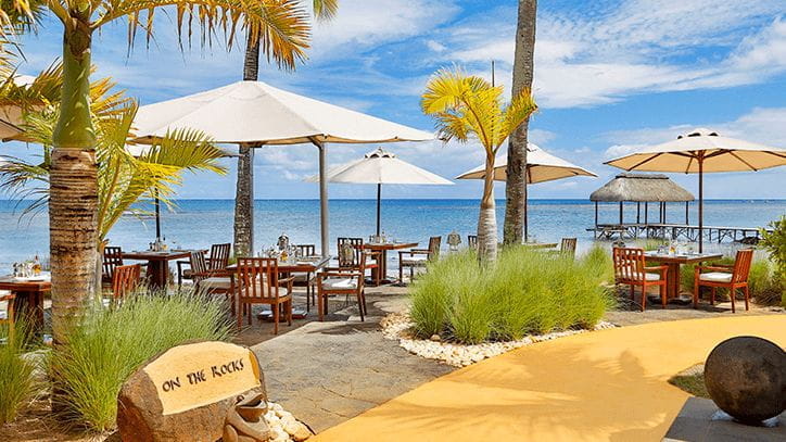 On the Rocks at The Oberoi Beach Resort Mauritius