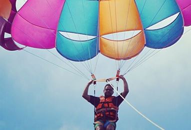 Parasailing Experience at The Oberoi Beach Resort Mauritius