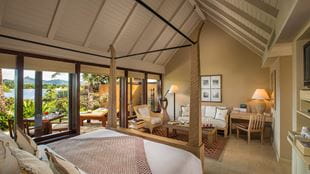Luxury Villas with Garden at The Oberoi Beach Resort Mauritius