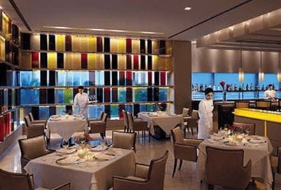 Vetro and Enoteca at The Oberoi Mumbai