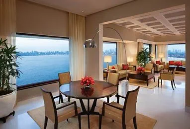 mumbai-rooms-suites-golconda-presidential-suites-572x390