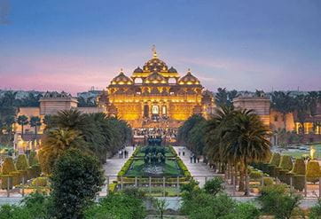 Akshardham Temple in Delhi