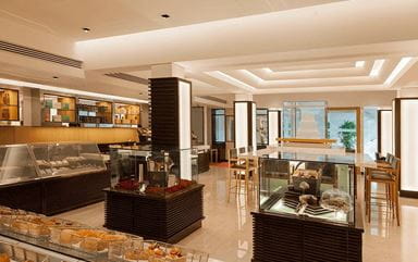 The Oberoi Patisserie Delicatessen at The Oberoi New Delhi