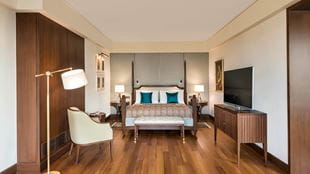 Kohinoor Suite at The 5 Star Hotel in Delhi, The Oberoi New Delhi