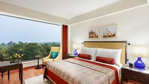 Luxury Room at The Luxury 5 Star Hotel in Delhi, The Oberoi New Delhi