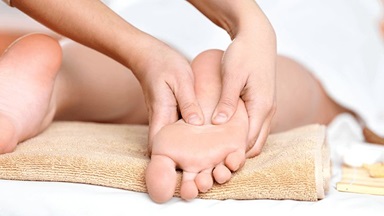 Foot Massage at The Oberoi New Delhi
