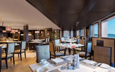 Main Restaurant at Best 5 Star Cruise The Oberoi Philae Luxury Nile Cruiser