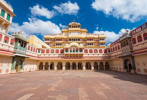 Luxury Hotel in Jaipur, The Oberoi Rajvilas