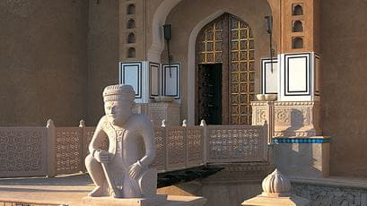 rajvilas-gallery-featured-5-entrance-724x407