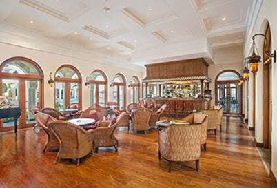 The Bar at The Oberoi Beach Resort Sahl Hasheesh