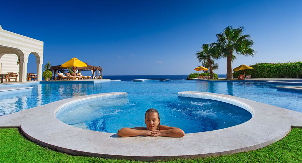 Swimming Pool at The Oberoi Beach Resort Sahl Hasheesh