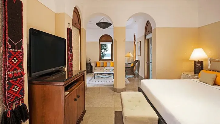 Superior Deluxe Suite in The Oberoi Beach Resort Sahl Hasheesh
