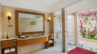 Royal Suite in The Oberoi Beach Resort Sahl Hasheesh