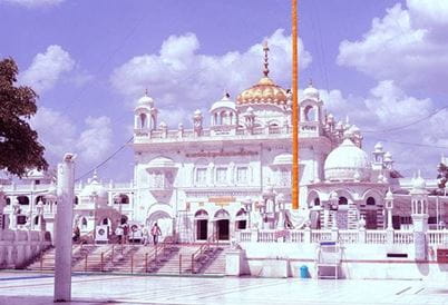 nada-sahib-572x390