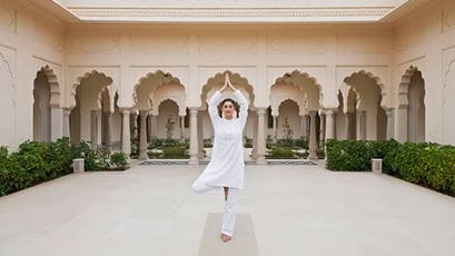 sukhvilas-gallery-featured-14-yoga-724x407