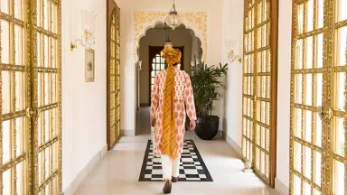 sukhvilas-gallery-featured-7-corridor-724x407