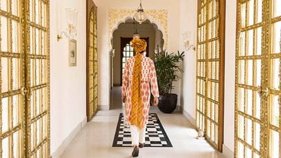sukhvilas-gallery-featured-7-corridor-724x407