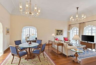 Luxury Villa, The Oberoi Sukhvilas Spa Resort Chandigarh
