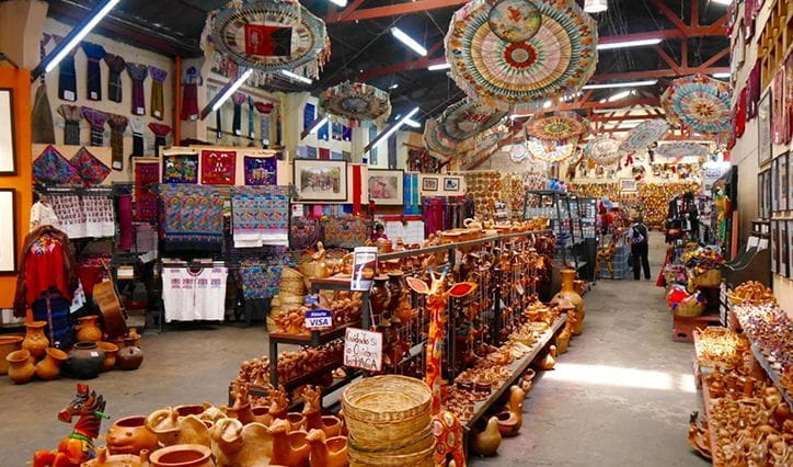 Chetak Circle Market in Udaipur