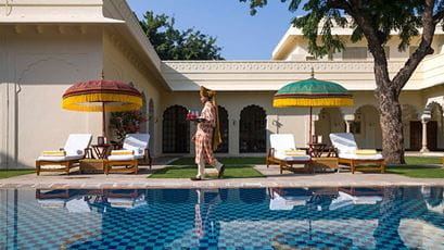 Swimming-Pool-Service-5