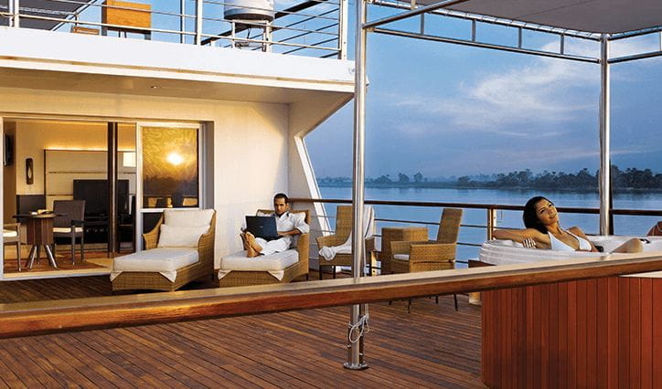 Unforgettable Experience Offer at The Oberoi Zahra Luxury Nile Cruiser
