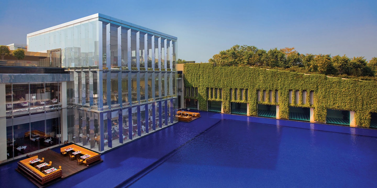 The Oberoi Gurgaon Hotel Photo Gallery Images Arial View Of The Floating Deck On Pool Oberoi Gurgaon