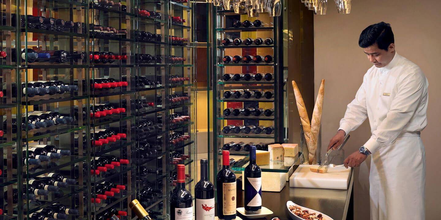 Best Restaurants in Mumbai The Oberoi Restaurants Mumbai